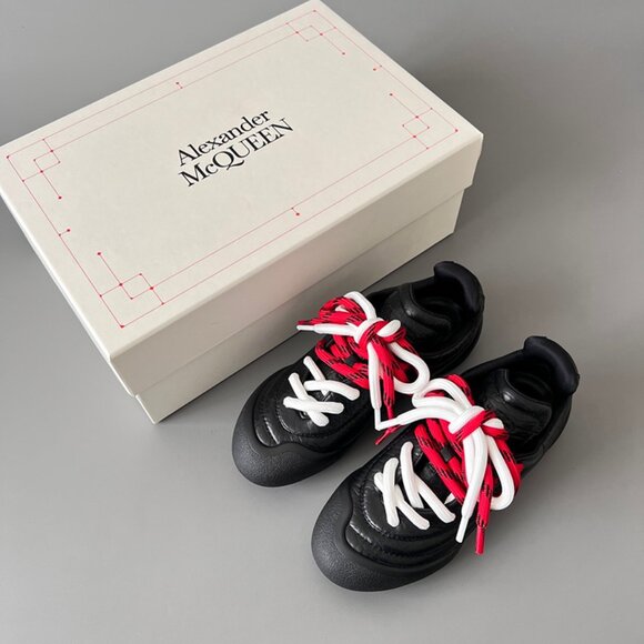 Alexander McQueen Black Round Toe Womens Sneakers - Picture 9 of 9